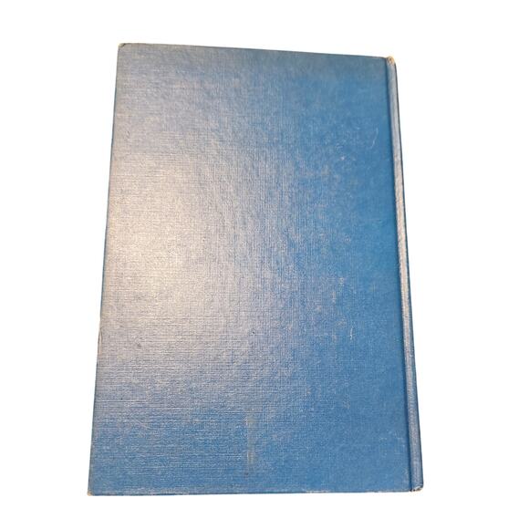 1968 Blue Ribbon Recipes County Fair Winners Cookbook - Picture 2 of 4